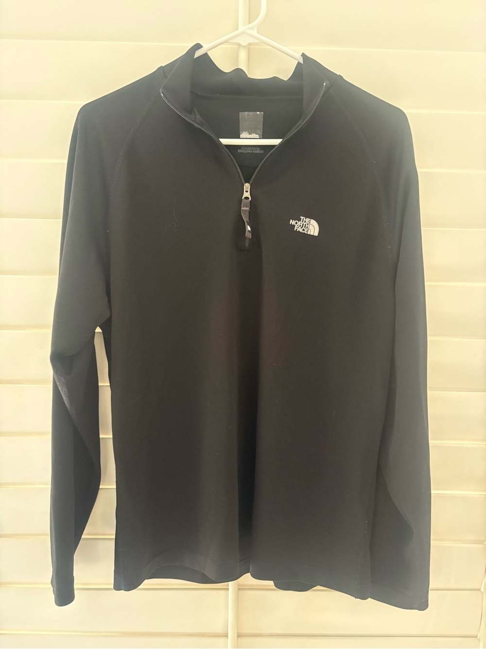 The North Face Black Men's Quarter-Zip Pullover